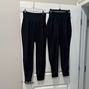 Old Navy Women's Black High-Rise Joggers